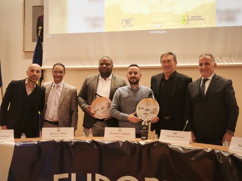 Réception officielle autour de la Coupe d'Europe